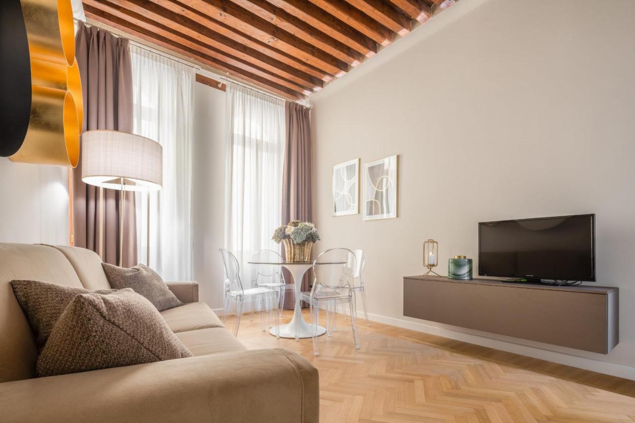 Апартаменты San Marco Boutique R&R Венеция Экстерьер фото